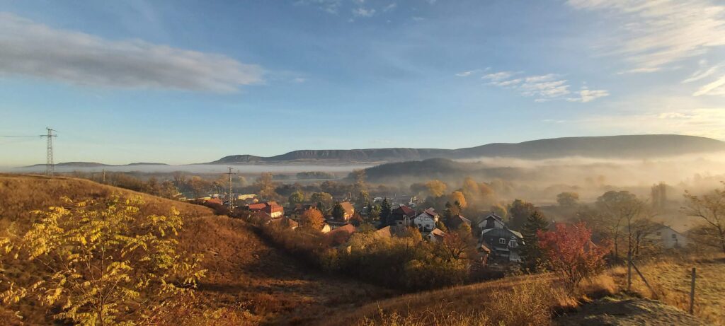 Panorámás kilátás a Rising Shine Intuitive irodájából vagy Nyugodt, természetközeli környezet – a belső béke helyszíne